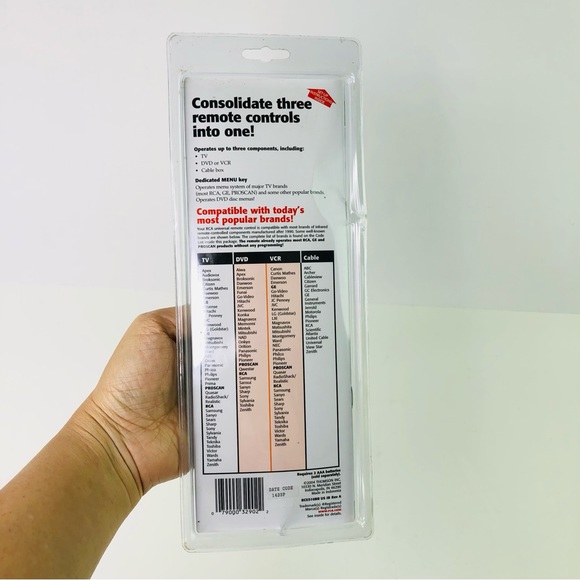 RCA Genuine Vintage Universal Remote Control TV VCR/DVD Cable box Multiple-Brand - Picture 3 of 4